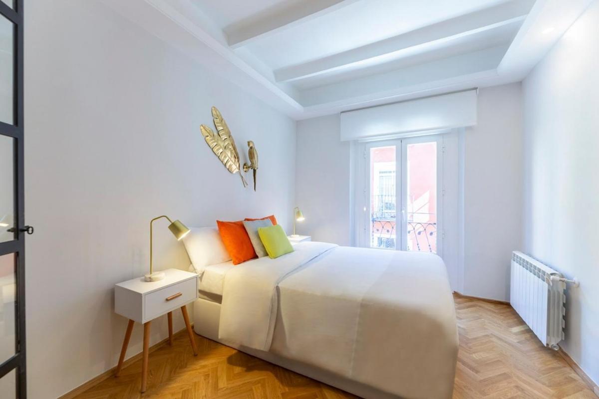 Apartamento Autentico Y Centrico Madrid Esterno foto