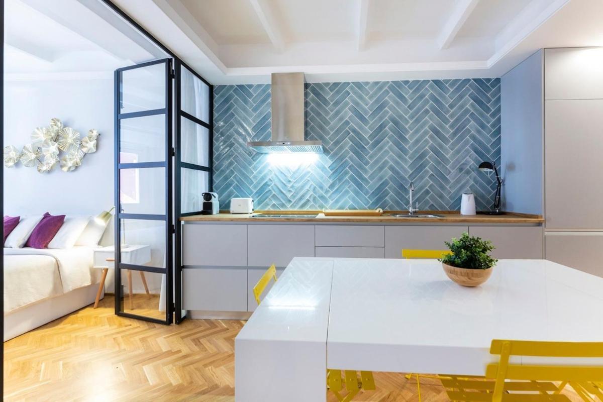 Apartamento Autentico Y Centrico Madrid Esterno foto