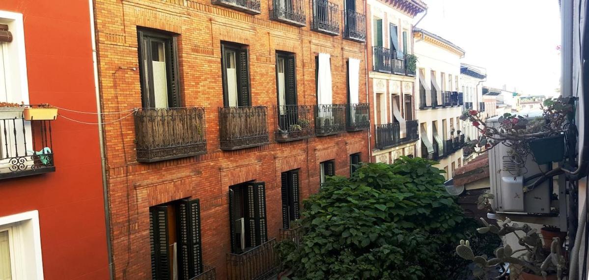 Apartamento Autentico Y Centrico Madrid Esterno foto