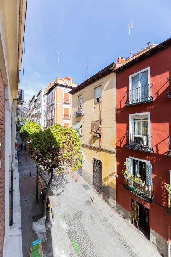 Apartamento Autentico Y Centrico Madrid Esterno foto